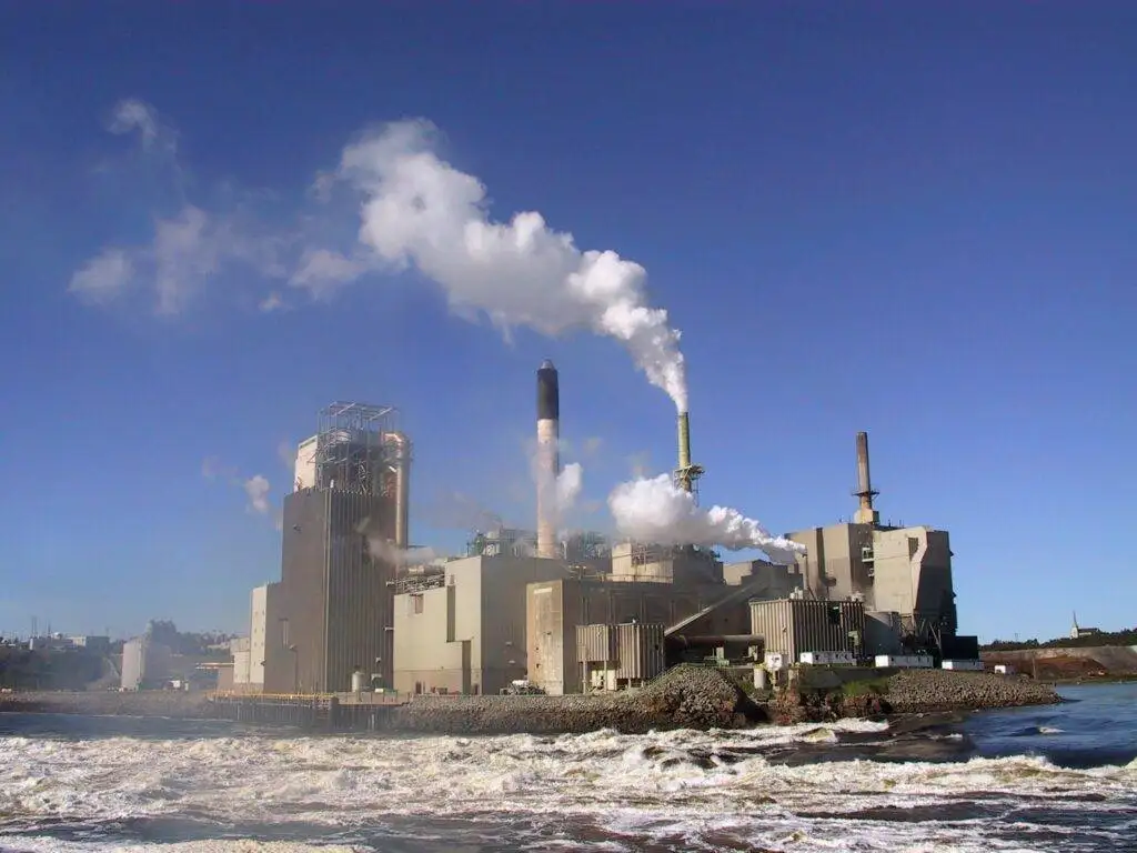 Our geopolymer materials offer excellent protection for high temperature and acidic environments.